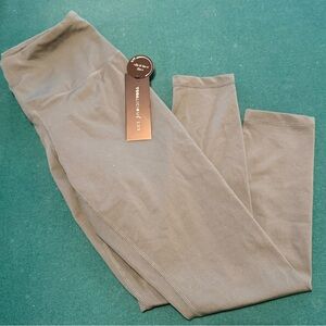 Yogalicious Sage Leggings